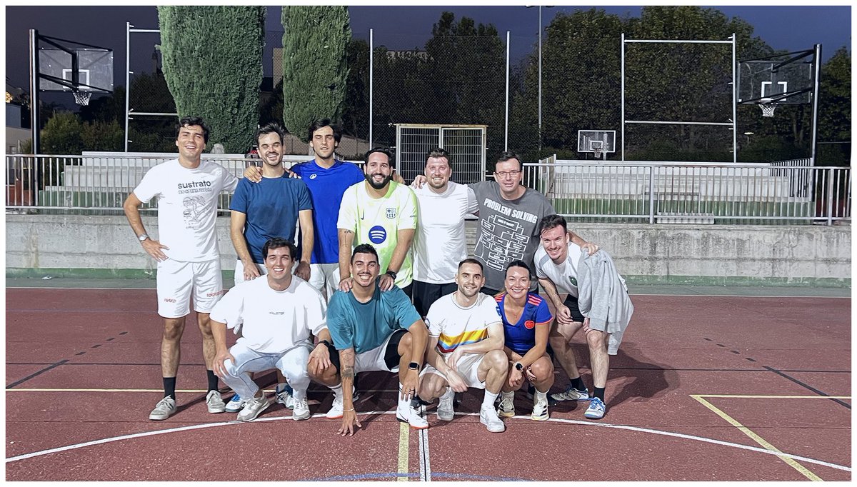 Applivery tweet media