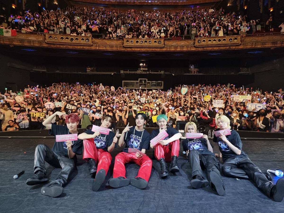 intaksarchive's tweet photo. peace tour vs most wanted in LA.. https://t.co/AQiTvmlFHf
