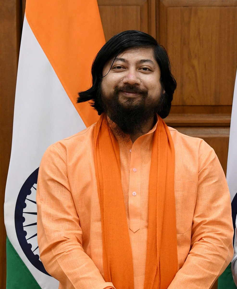 virus_401's tweet image. Pramanik was born on 17 January 1986 at the village in Palashbari Upazila, Gaibandha District of present-day Bangladesh and came to Dinhata after 1990 .[4] He passed class 10th from Bhetaguri Lal Bahadur Sastri Vidyapith Dinhata under the State Board in 2001. How got innto india