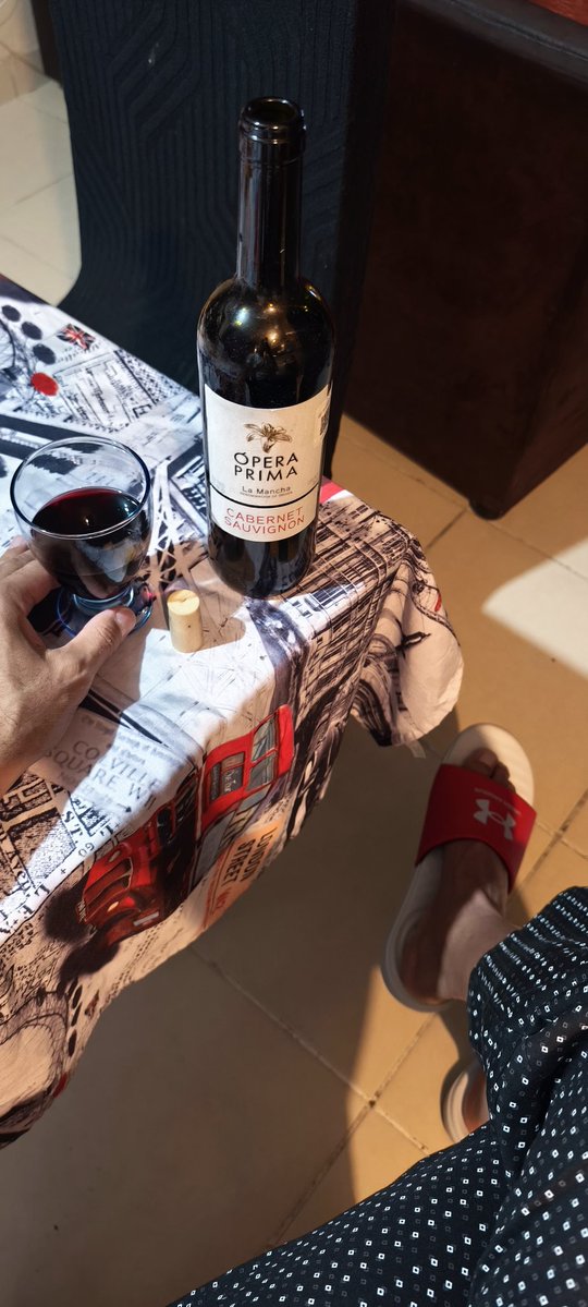 memot4correa's tweet image. 🍷