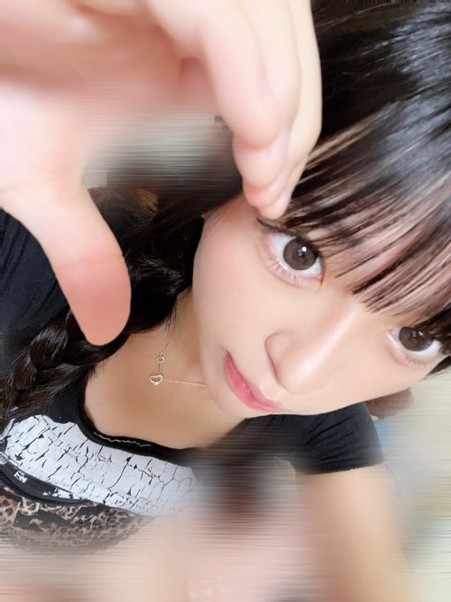 秋月莉緒のTwitter画像29