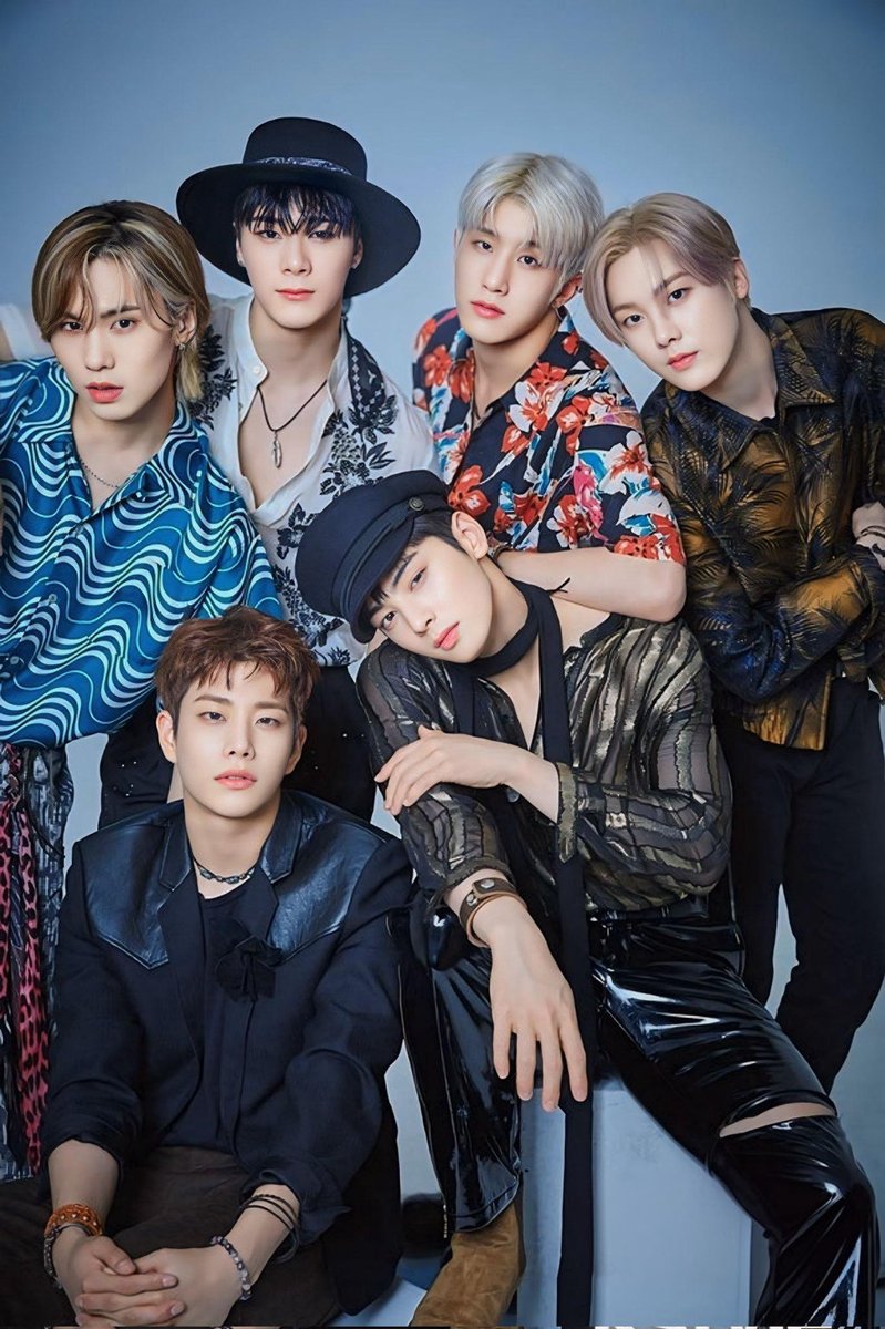 maropu0330's tweet photo. 予定のない休日は
ASTRO＆ウヌさん️
フル充電✡🔌🔋

•1 RT = 1 vote
•1 REPLY = 1 vote

i vote for 
#ASTRO #아스트로 #AROHA #아로하   
on #2025MAMAVOTE 
@MnetMAMA https://t.co/0XwEi2KeLQ