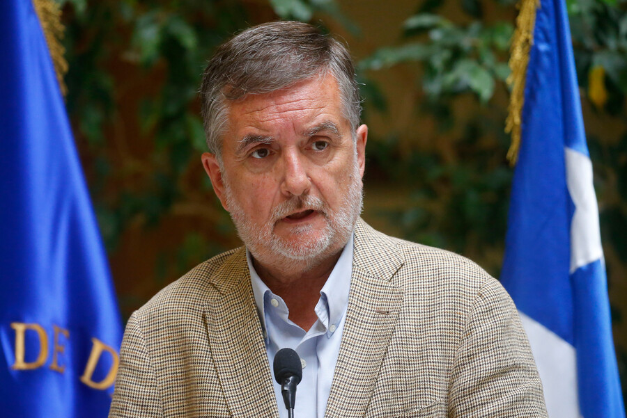 JAMÁS votaría por Francisco UNDURRAGA. 

<a href="/Panchoundurraga/">Francisco Undurraga</a>