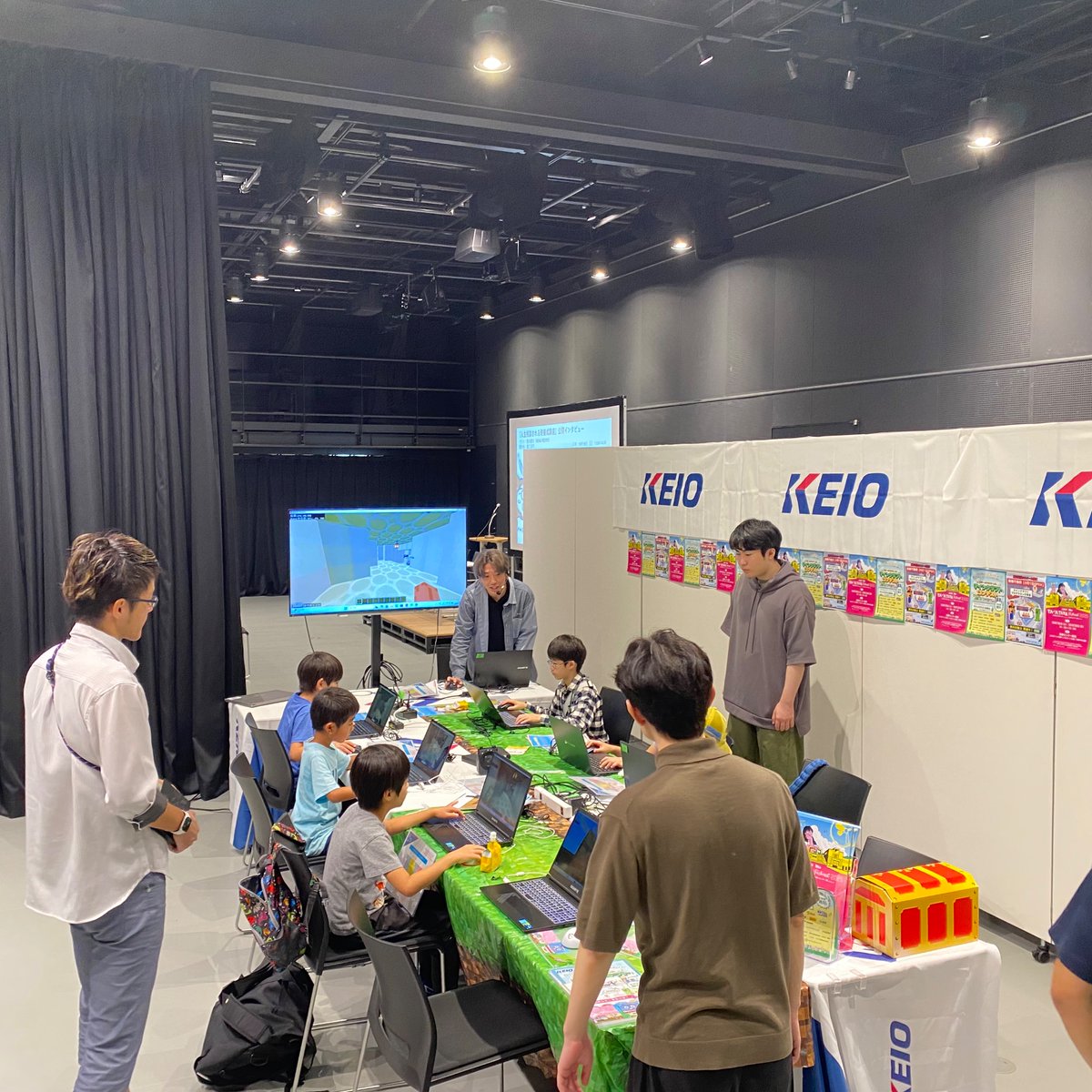 本日はパルテノン多摩でのマイクラ体験会を開催中❗️
今後の体験会やコンテストについては👇こちらをご確認ください‼️
keio-esports.com/fes/minecraft-…