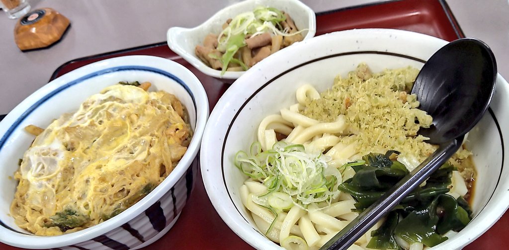 ちょっとご飯休憩♪
山田うどん✨

今40kプラス、まだ遊ぶ!!!!