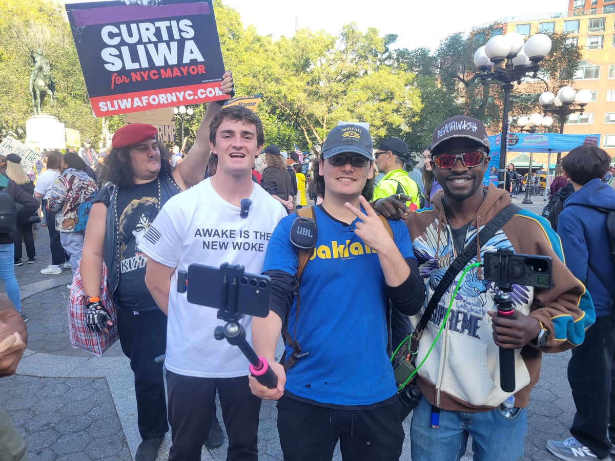 OneSonic tweet media