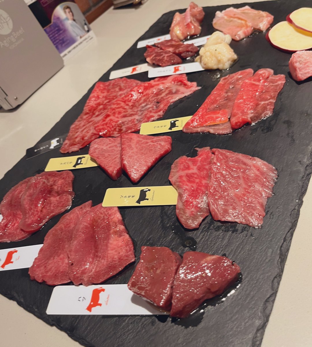 softhand61's tweet image. 相棒バースデイにつき、贅沢ランチ。ちまちま熟成肉味わい深い