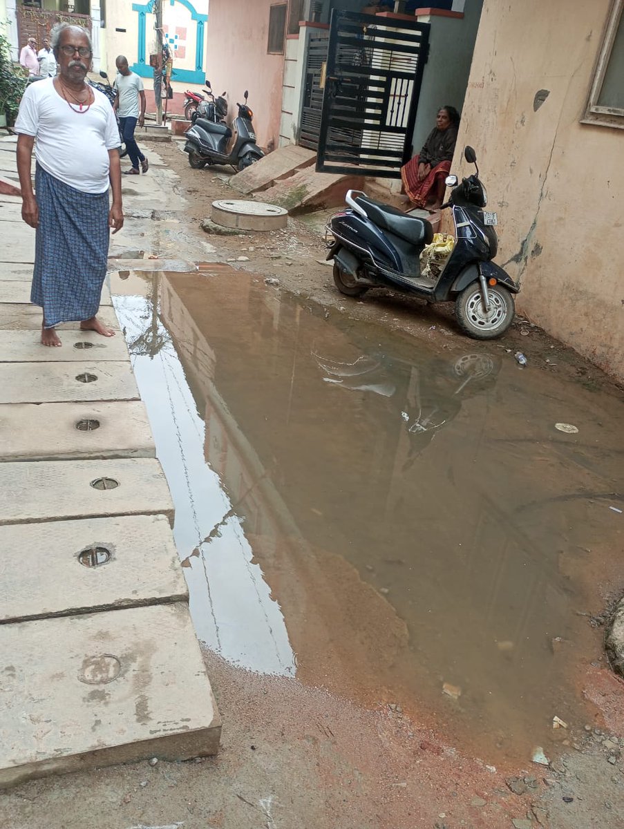 🚨 Public Complaint 🚨
Open nala water is flowing out on the road, causing waste and inconvenience.
Kindly take immediate action and clean the nala to avoid health hazards.loc: Street no 9 Ram Reddy Nagar ward Habsiguda <a href="/GHMCOnline/">GHMC</a>
<a href="/CommissionrGHMC/">Commissioner GHMC</a>
#CleanCity  #GHMC