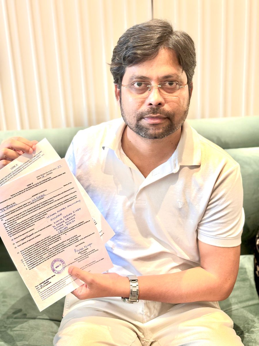 Ankyghate's tweet image. Big news from Bihar!💙
Ticket from @INCIndia to @AnupamConnects in Bihar elections.
A man who has been on the ground for years fighting for students, jobs & medicine with @yuvahallabol.
Some may see negativity, but I believe @RahulGandhi Ji played it smart.
All the best, Anupam…
