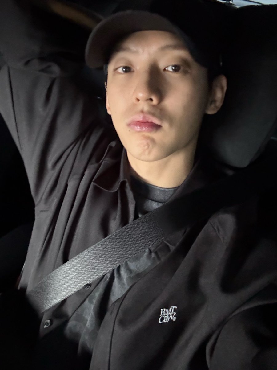 실시간 셀카 후우우웅 ㄱㅇㅇ . . . . 🥺🥺🥺