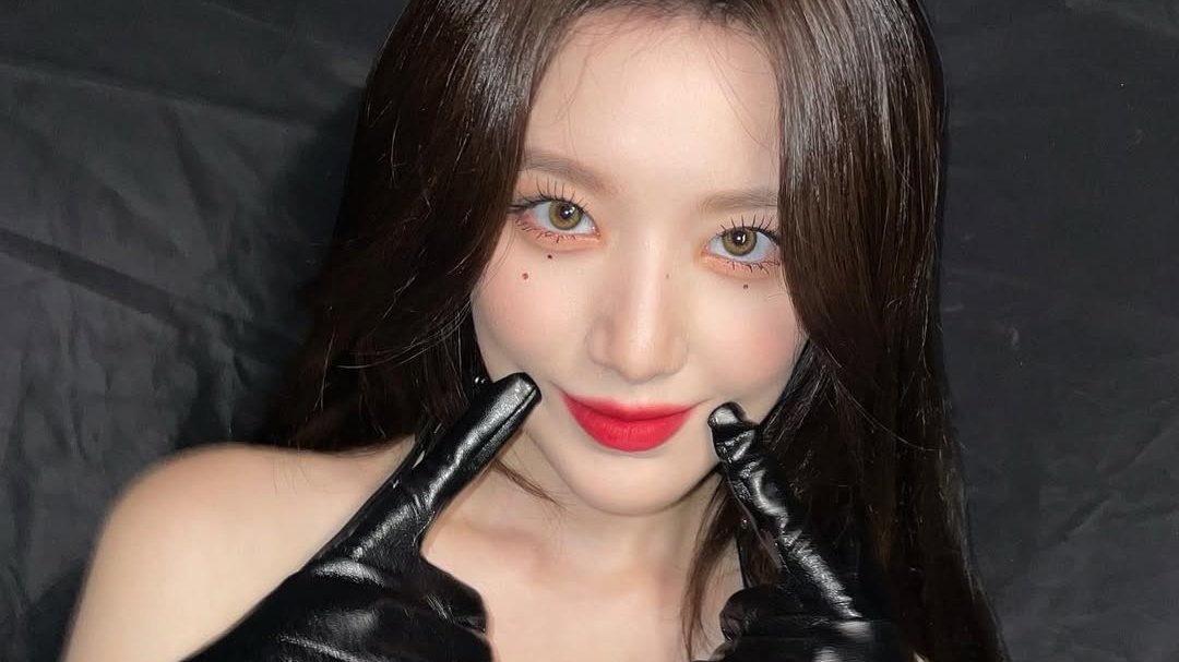 𝐝ía nuevo, nueva #𝔊u͟s𝕥a𝐛o개울ー𝔓är𝕥y 🕺🏻♡ 𝐲 qué mejor que festejar con #𝕚ʼ是𝐛eh𝕚n𝖉𓋜𝔜ou de fondo, la nueva cancioncita que nos tiene vueltos loquitos a todos en el huerto. 𝐥as #𝔓ogoᖗ𖤐𝕧ī𝐛e𝚜 se sienten, y me encanta (!!!)

𝑓eē𝐥 𝐛ǝrry 🍓 ˎˊ˗ 𝐠öo𝚍.