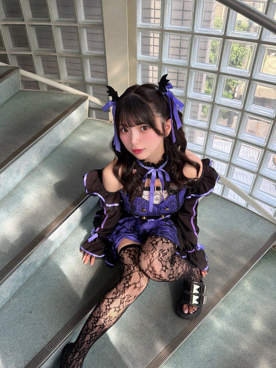 GravurNews's tweet photo. 「ひなのん」はこういう衣装似合うよね😊
ハロウィン最高です✨🎃
#ひなのん #姫野ひなの https://t.co/Tq2zrmZHY0