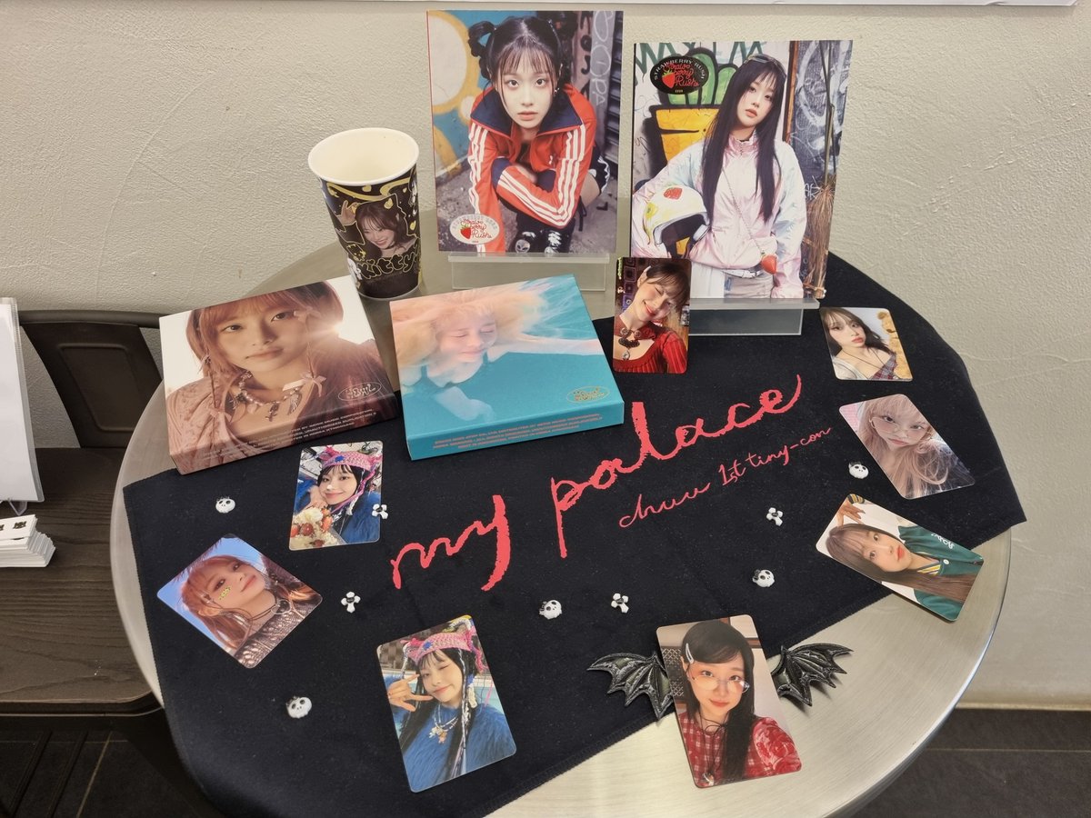 두 번째 생카_사진_1
진짜 강아지야 고양이야 ㅜㅠ
이번 키스 어 키티때문에
고양이에 푹 빠졌지만 ㅎㅎ
<a href="/forCHUU_/">𝐊𝐢𝐬𝐬 𝐚 𝐩𝐮𝐩𝐩𝐲? 𝐤𝐢𝐭𝐭𝐲?</a>