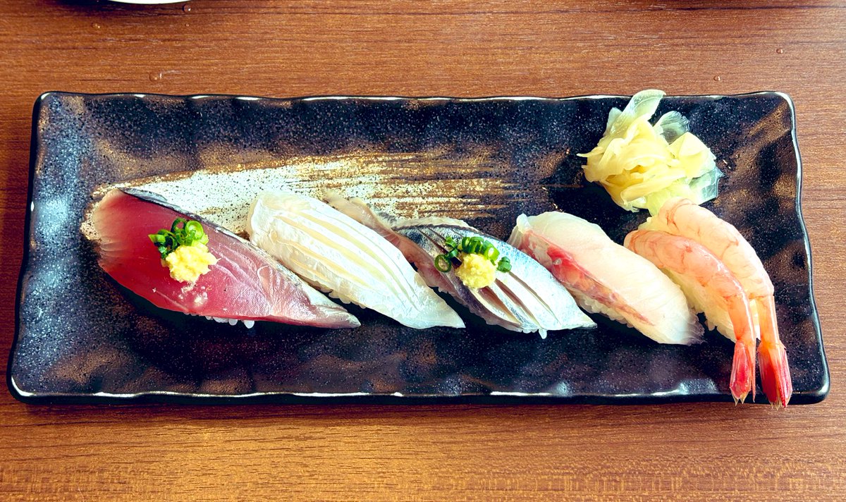 salza_0's tweet photo. うますぎ侍💸 https://t.co/TKGolB6Fjn