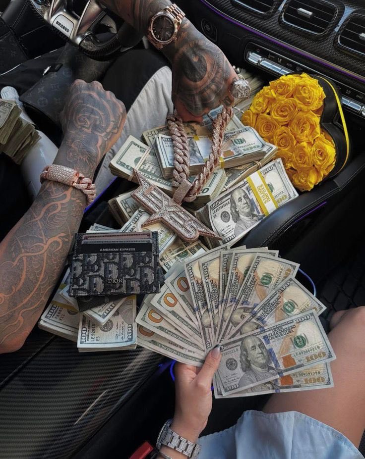 manifestpower4X's tweet image. Big money is coming your way. Put 11:11 To Claim it!!