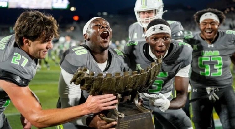 NDcrazyTom's tweet image. Great win ⁦@UAB_FB⁩ and ⁦@_patrickfoley⁩ !  Knocked off undefeated Memphis.