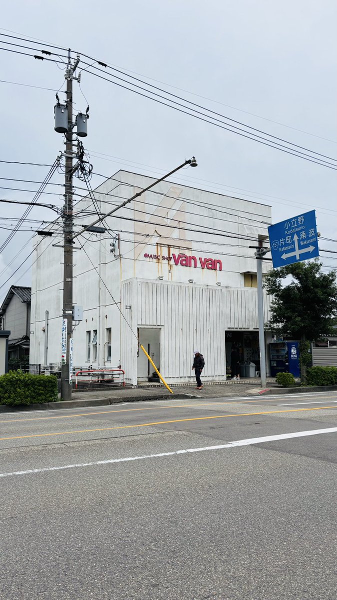 オイヤマヨシキ tweet media