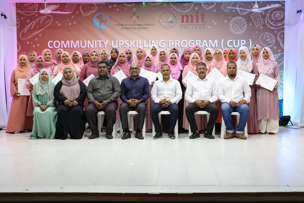 The closing ceremony for the Community Upskilling Program (CUP) – National Certificate III in Pastry and Bakery course was held last night in Dh. Bandidhoo, with 34 graduates.