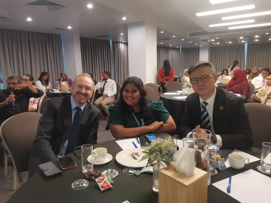 NarissaUN's tweet photo. 🙏 A privilege to lead the Peer Support Group mission to #Maldives to support design of the next #CooperationFramework.

From advancing the #BlueEconomy to promoting #resilient livelihoods, the 🇲🇻 Maldives is charting a path where people and planet thrive together. #SDGs https://t.co/w2MgRnpK7d