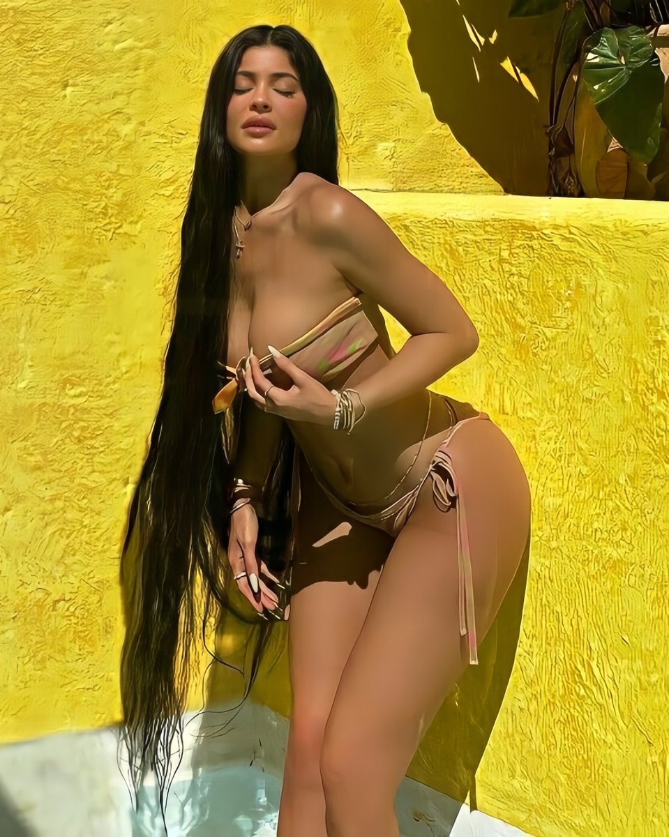 kylie jenner, you’re insane