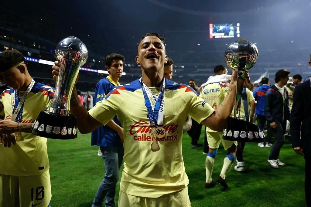 soy un pobre y triste pendejo tweet media