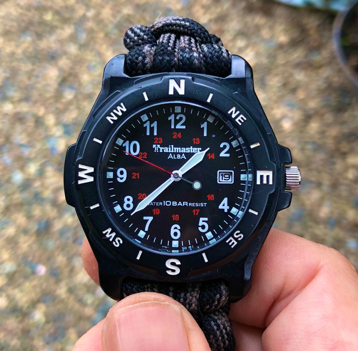 HdC0KHp7BfNGyQp's tweet image. 今日は出かけられず、内職ばっかり。
時計のプラレンズでも磨こ。
#ALBA #Trailmaster