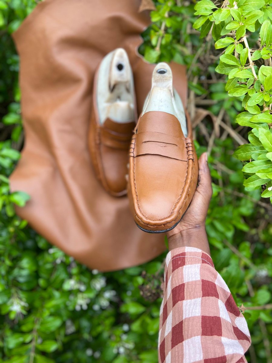 miderahaman's tweet photo. Divers half shoe🥺❤️ https://t.co/o1s00HuoKW