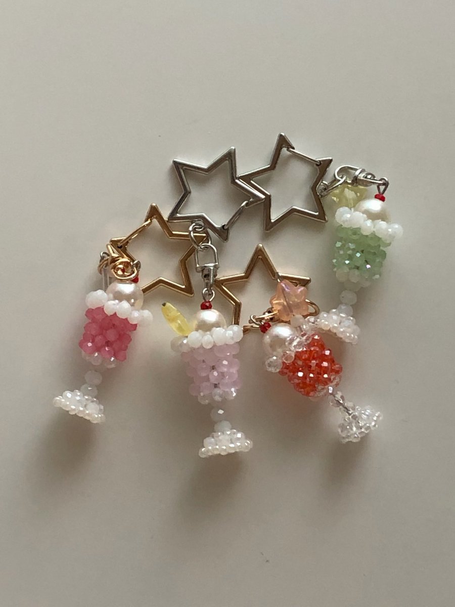 내가 만든 도안
작년에 한창 꽂혀서 30개 만들고 주변에 열몇개 선물하고 이제 질려서 안 만듦