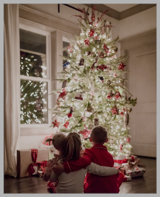 TCGO2014's tweet image. A driver became ill, unable to work; needing medical treatment. The driver had a wife and dependants at home. Christmas was soon, which added to the worries. Thanks to our sponsors and donations, TCGO made their Christmas a little more brighter! #Christmas #families #giving #TCGO