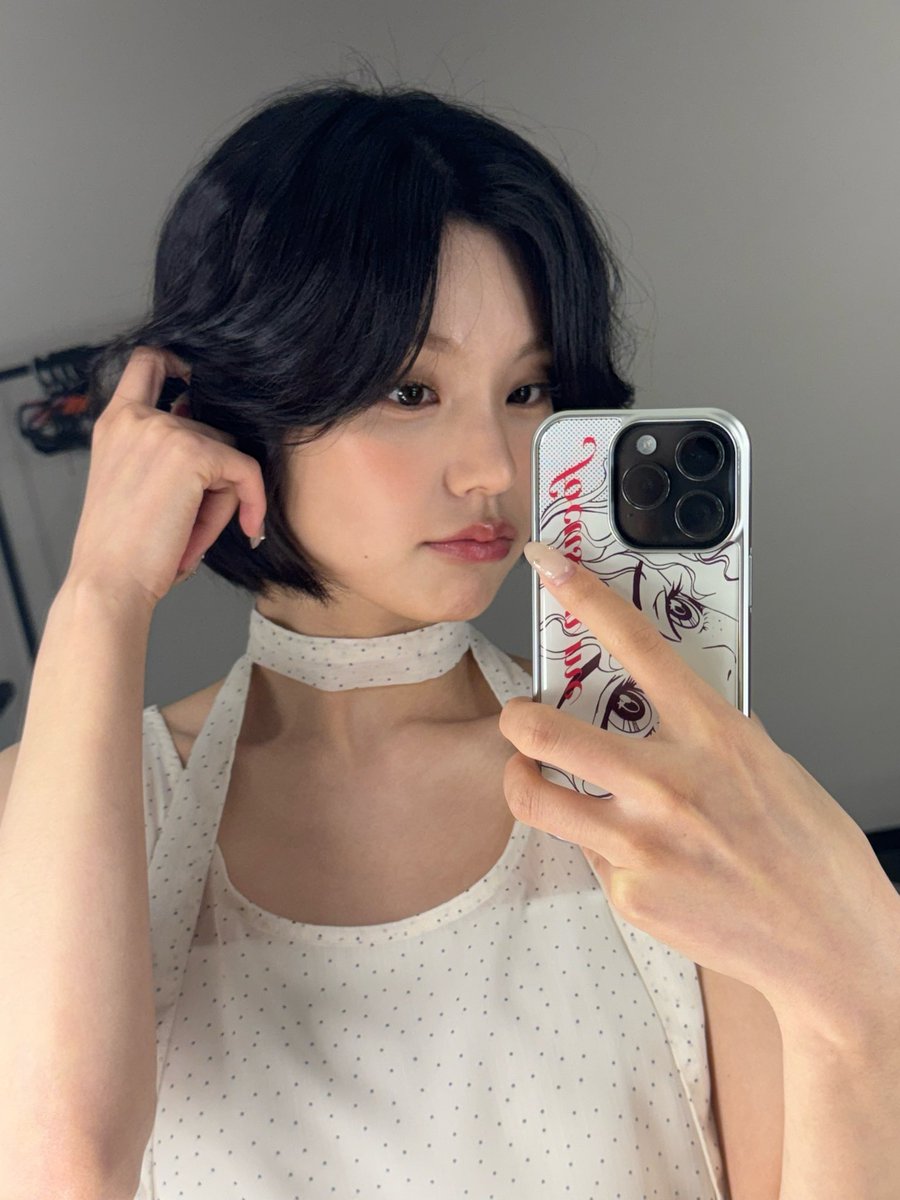 bblofitzy's tweet photo. 🐺💭 2:02pm https://t.co/pTdOoCFGU2