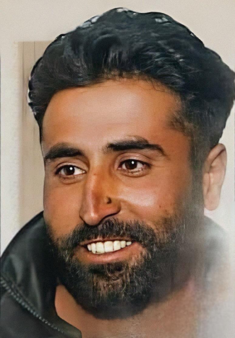 TigerCharlii's tweet image. एक दिया🪔 इनका भी रखना पूजा की थाली में,
सांसें जिनकी थम गईं,
भारत मां की रखवाली में
#IndianArmy 🇮🇳