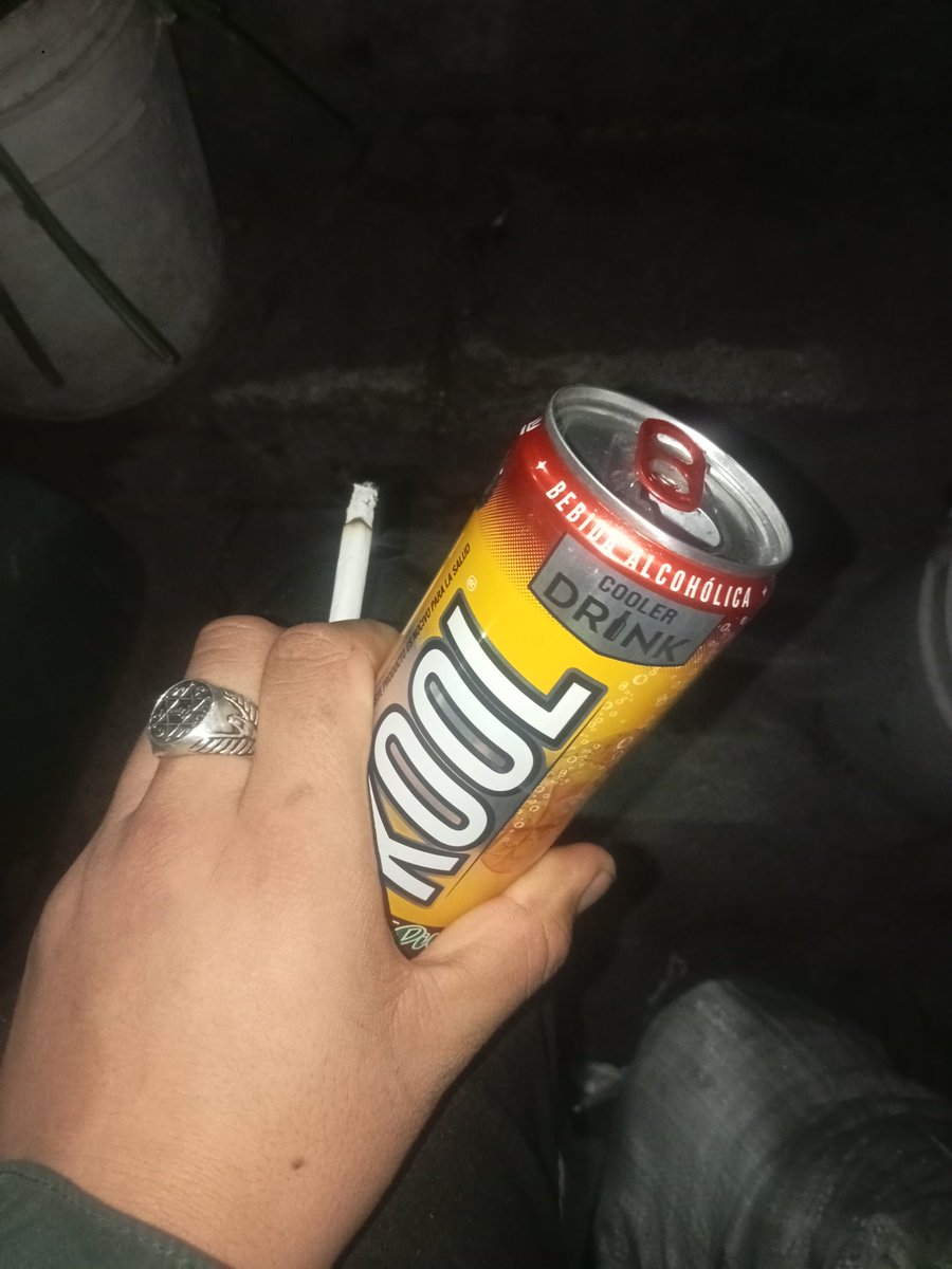 UliwesH's tweet photo. otra borrachera mas dos tres días sin parar por ti el polvo iba a dejar https://t.co/V5w2Ijyhnv