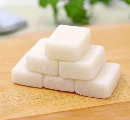 yunno10's tweet image. 🐼中国ファモ民達は今、ファぬの事「椰子糕」(ココナツお餅」、モぬの事を「水蜜桃」と呼んでいます。
可愛いすぎる……😭😭😭😭😭