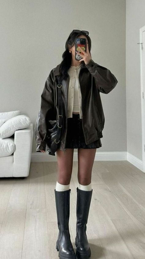 how does pinterest see you?

✩ idol
✩ tattoo
✩ nails
✩ outfit