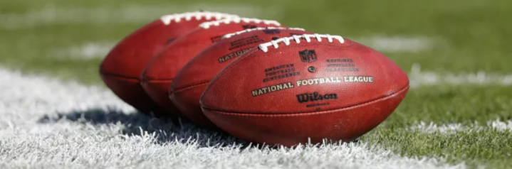 RankingsDFS's tweet photo. Our #NFL Week 7 Monday slate features six early games and four in the late window. We bring you our comprehensive @DraftstarsAU preview for the day!

NFL Monday Daily Fantasy Preview: https://t.co/LwDfMrWYAl

#NFLTwitter https://t.co/SF0bqQVued