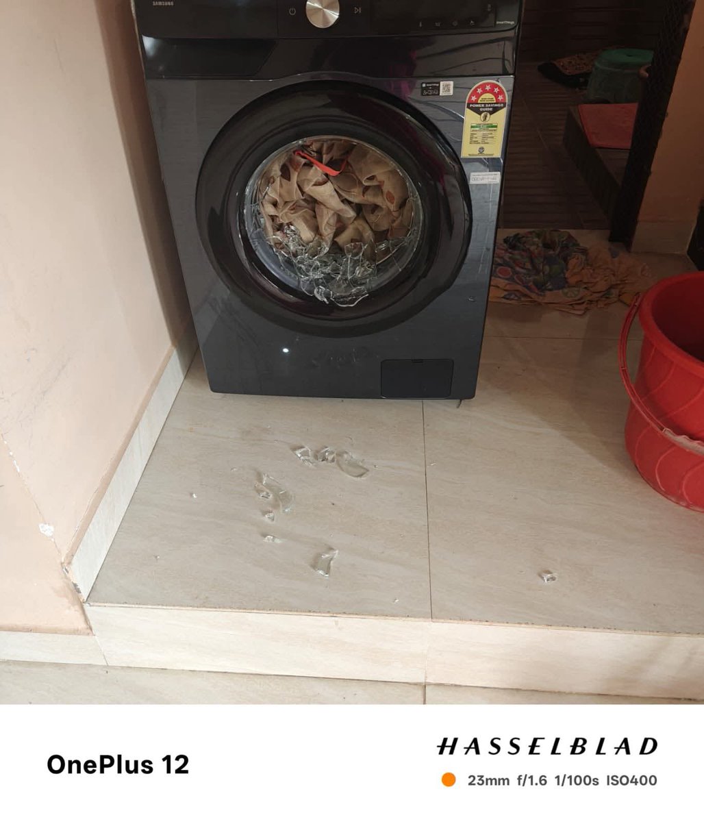 ranjandablu's tweet photo. My relative bought samsung front load last may and blast happened and front glass is broken.Thank God every one safe. But now samsung is refusing to do service the damage.worst customer service 
#Samsungindia
#Samsung
https://t.co/MjbzMPVGs8 https://t.co/wNznfHEQO9