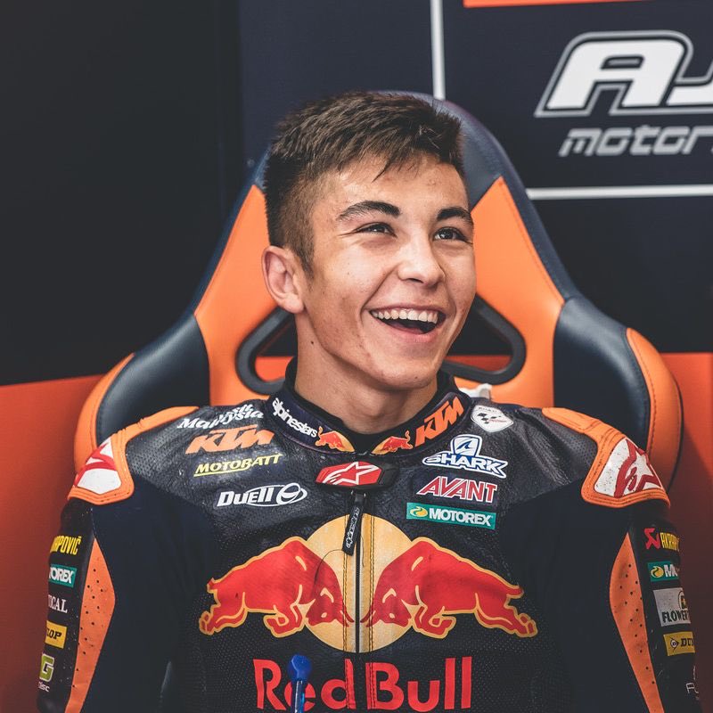 Congratulations to Raul Fernandez. His rookie Moto2 season made me think he’s a Grade A killer. Lucky to keep his ride at times since then but he got there in the end 👏👏 Not a PI thriller today but lots to discuss in the Oxley Bom #MotoGP pod 😎