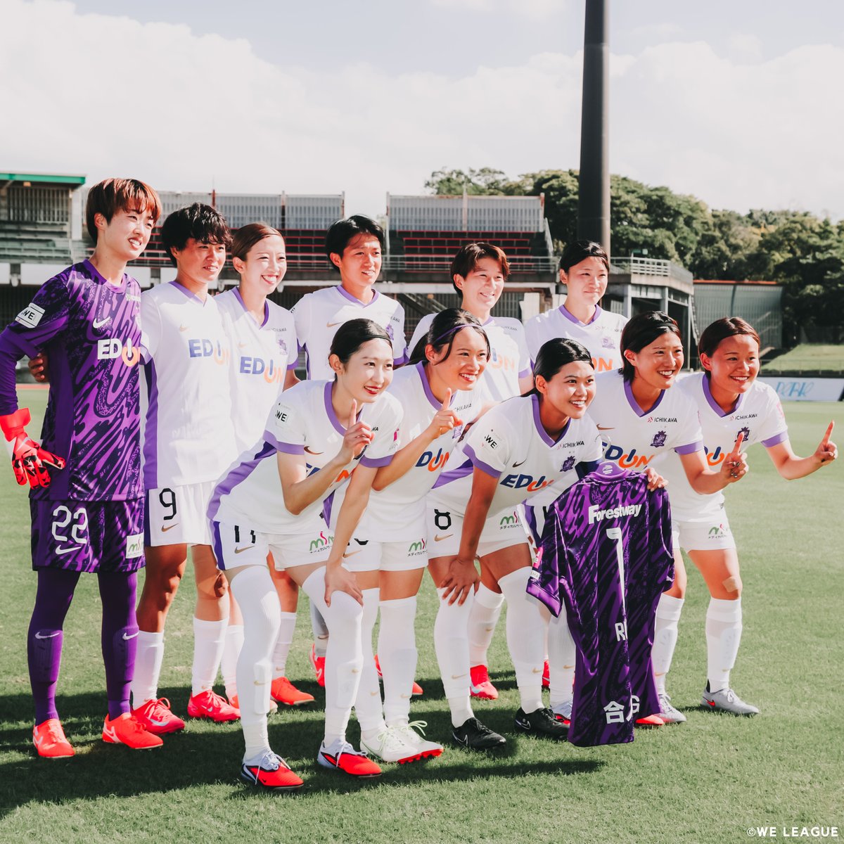 昨日の試合では #藤田七海 選手がサンフレッチェのGKでは珍しい紫の 昨日の試合では #藤田七海 選手がサンフレッチェのGKでは珍しい紫の