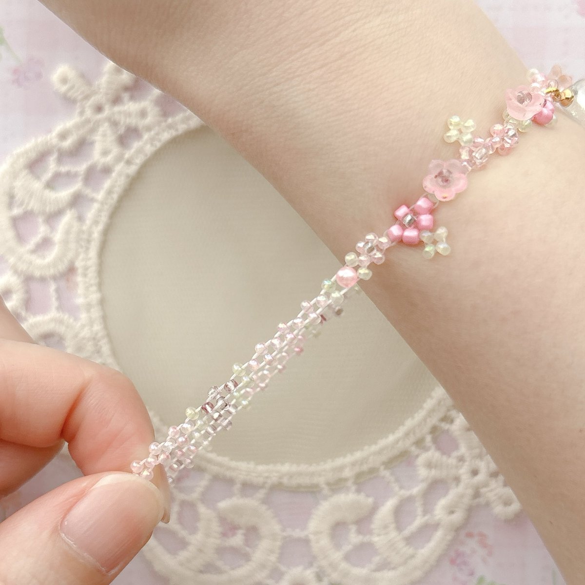 n_a_m_u_76's tweet image. cherry blossoms🌸

pink🩷

#Namu #handmade #beads #seaglass #桜