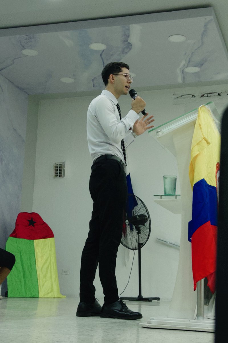 Sharith_q's tweet photo. ver como te dejas usar por nuestro Dios siempre será un deleite. 🤍
.
.
.
.
te amo Daniel, te amo vida mía. https://t.co/D1EnD0kbhf