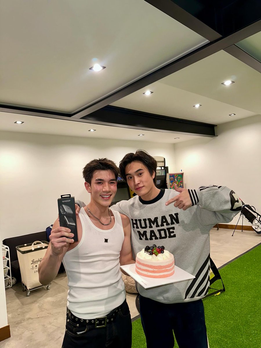 FourthOfficiall's tweet photo. IG Post Update [19102025] : gemini_nt

Hbd brooo!!! Love u naa
FOURTH NEW CHAPTER
#FOURTH21stBirthday

@tawattannn 
#Fourthnattawat 
#โฟร์ทณัฐวรรธน์ https://t.co/wJe3mdKJsV