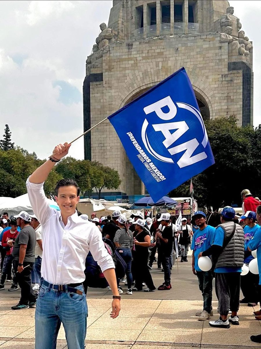 Testimonio del Diputado Federal: David Cortés

Hoy el PAN inicia una nueva etapa.
Una etapa que no se define por un logotipo, sino por una convicción profunda por que México merece instituciones fuertes, democracia viva y ciudadanos libres.