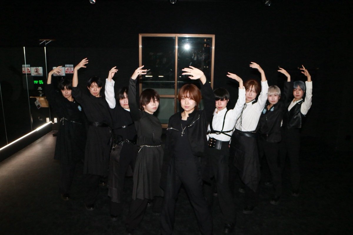 odolune_andteam's tweet photo. LUNÉがGo In Blindを踊りました🐺
カメラワークも&amp;TEAMのように🥰撮影しました

韓国活動に向け忙しそうだけど、大好きな&amp;TEAMに届け🙏

↓YouTube↓
https://t.co/Du3GLuSEDN

#踊LUNÉ #andTEAM #Go_in_Blind #月狼 #LUNÉ #dancecover #dance https://t.co/NBlKgxkFDD