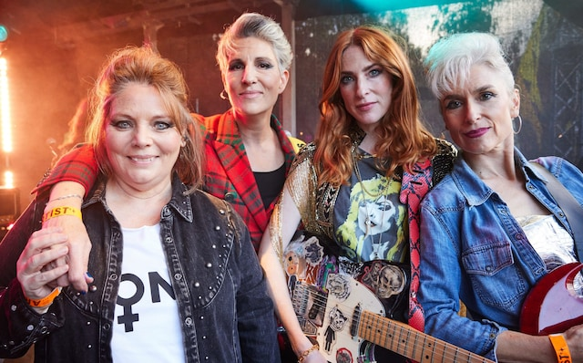 Barry Wall tweet media