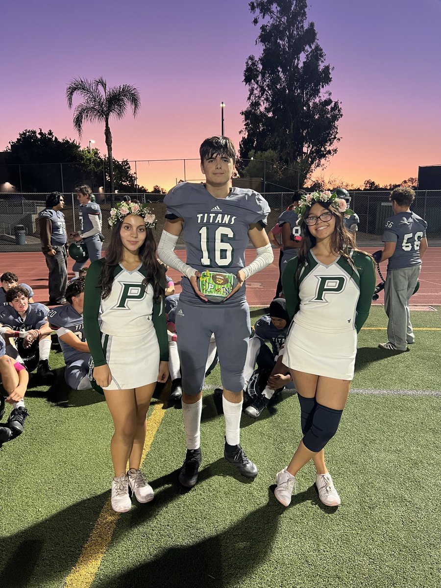 Congratulations to our Rock Award winners vs Del Norte:

Varsity - #44 Rico Emeri
JV - #16 Luke Fernandes