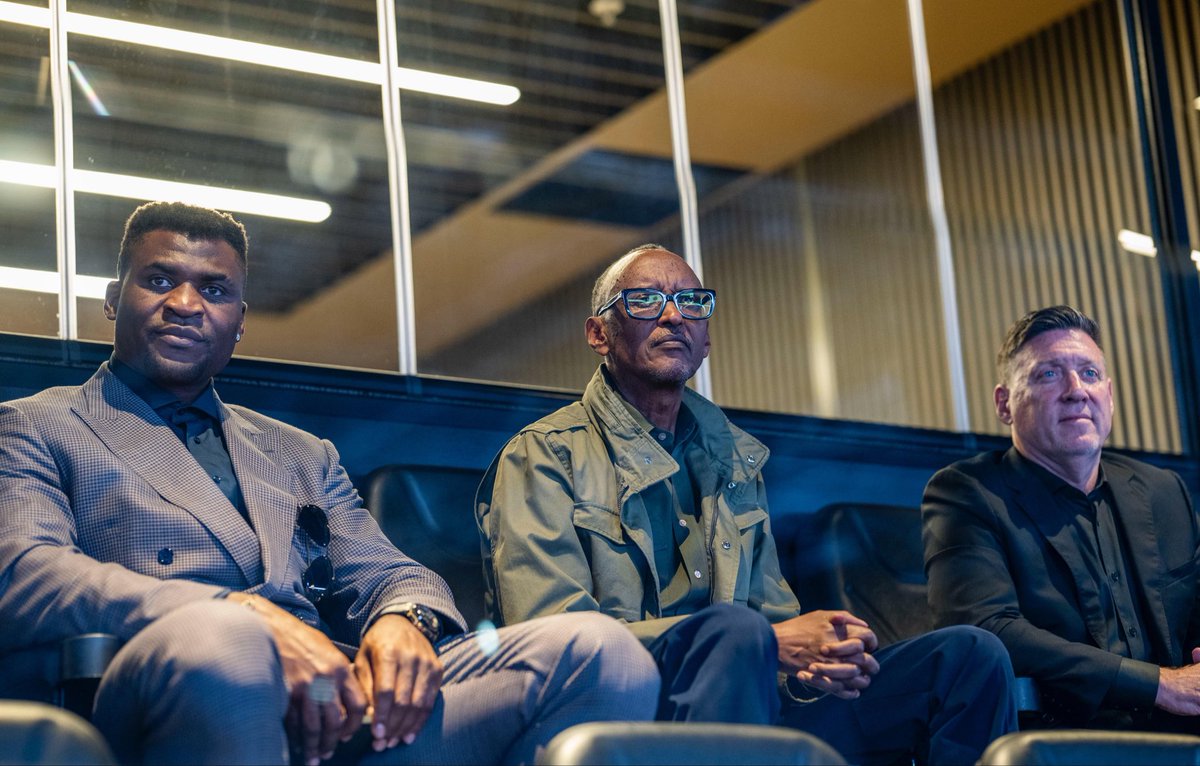 TheCameroonianZ's tweet image. Francis Ngannou et le Président Paul Kagame.

#PFLRwanda