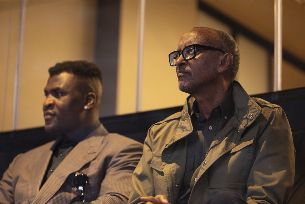 TheCameroonianZ's tweet image. Francis Ngannou et le Président Paul Kagame.

#PFLRwanda