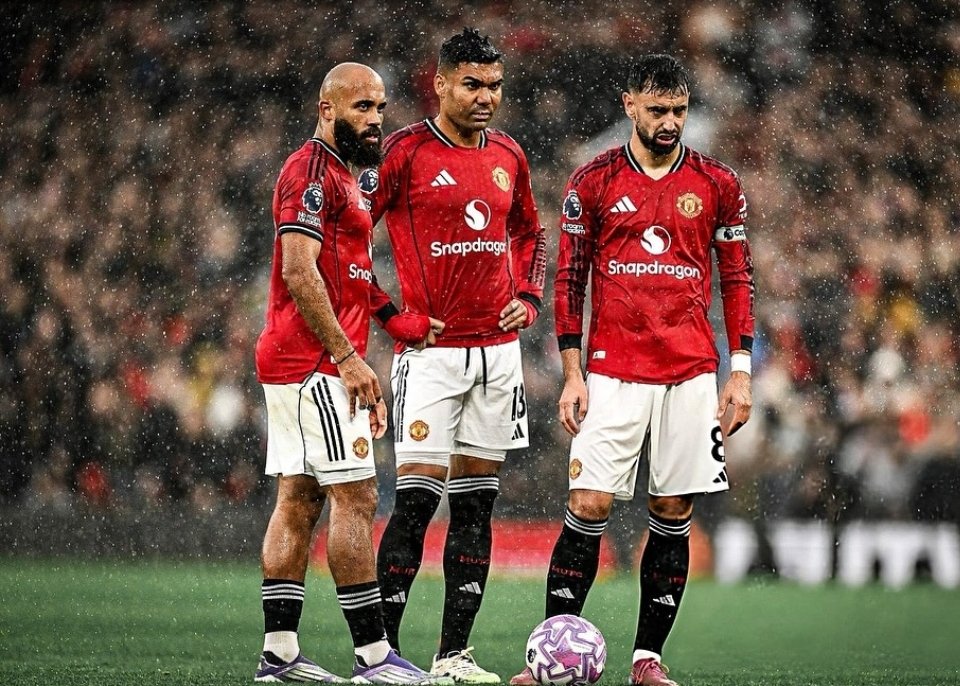 Good Morning FT 👑 

Just a reminder that The GREATEST Club in The World Plays Football today ❤️👹 where're you matching from 😎