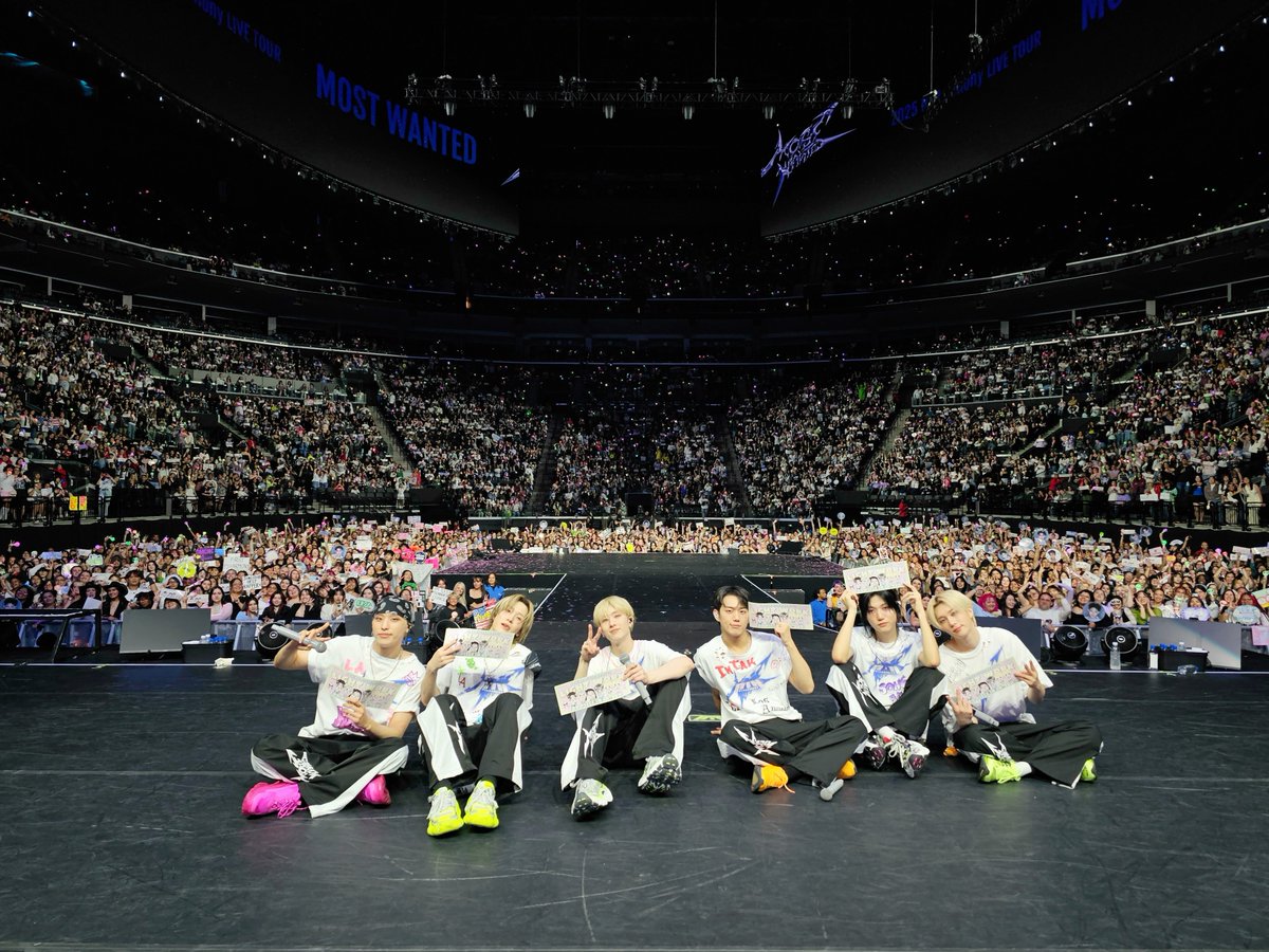 [📸] 2025 P1Harmony LIVE TOUR [P1ustage H : MOST WANTED] IN LA

#P1Harmony #피원하모니 #P1H #P1ustage_H #MOST_WANTED