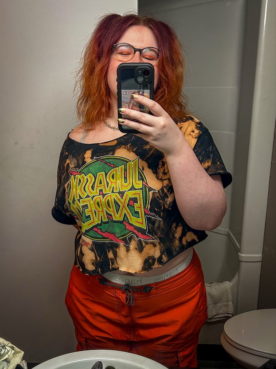 sam 🌿🦕🦖 tweet media